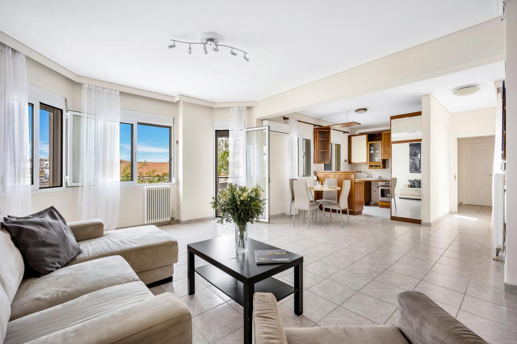 Fabulous Central Apartment Close To The Sea! Chalkís Buitenkant foto