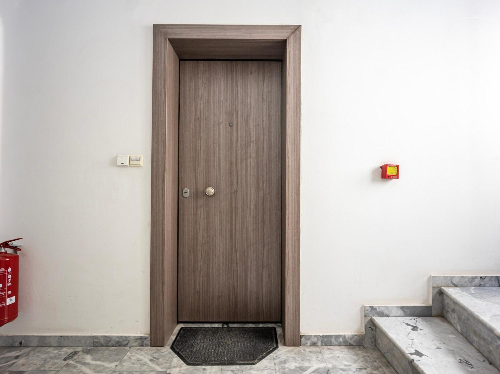 Fabulous Central Apartment Close To The Sea! Chalkís Buitenkant foto