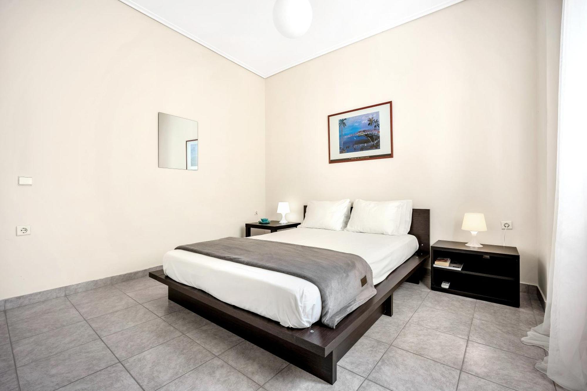 Fabulous Central Apartment Close To The Sea! Chalkís Buitenkant foto